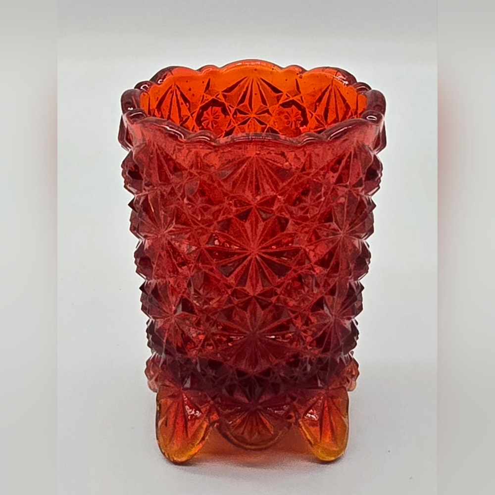 Vintage Daisy And Button Amberina Toothpick Holder.